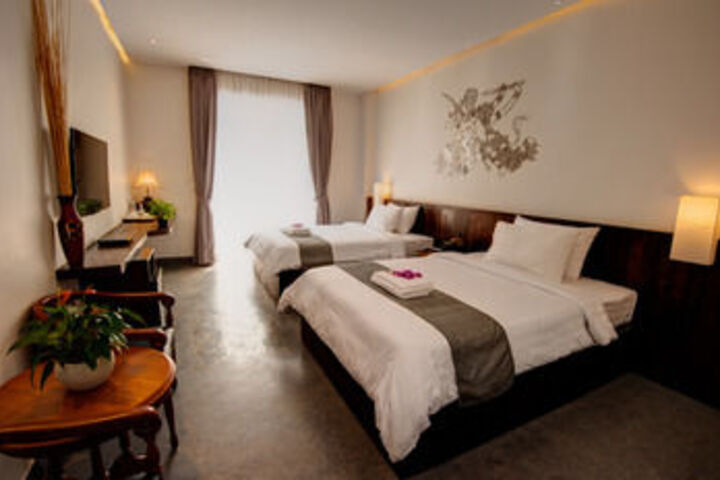 Room 20 of 53
