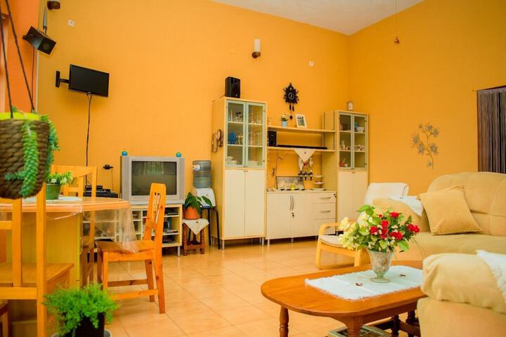 Room 9 of 21