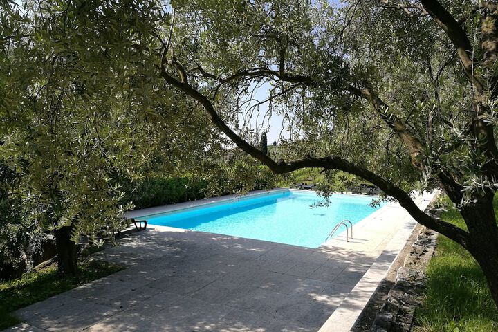 Pool 7 of 30