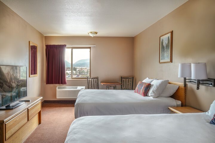 Room 6 of 20
