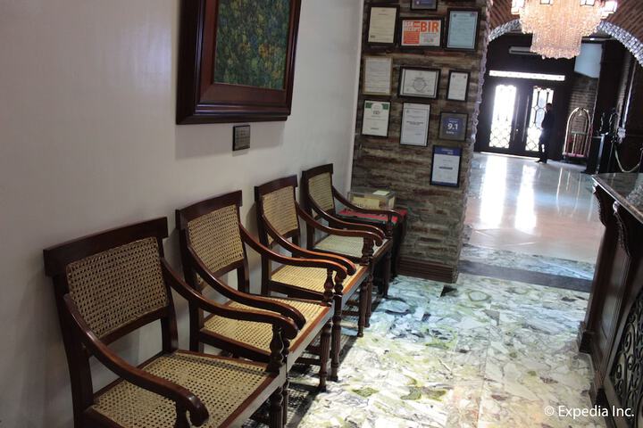 Hotel Interior 7 of 131