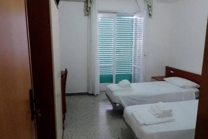 Room 15 of 67