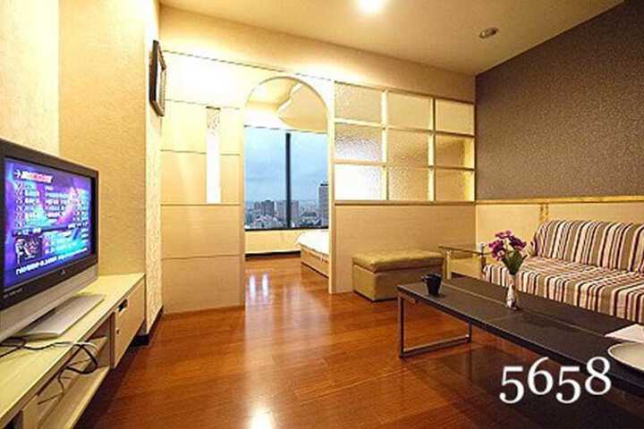Room 9 of 58