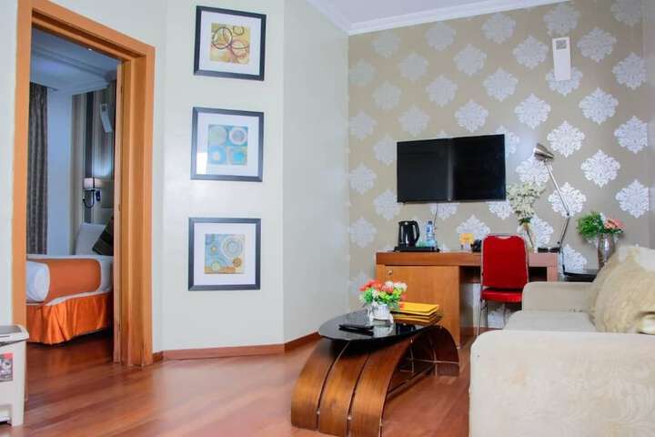 Room 20 of 46