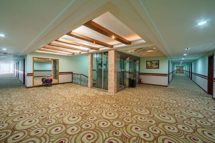 Hotel Interior 78 of 95