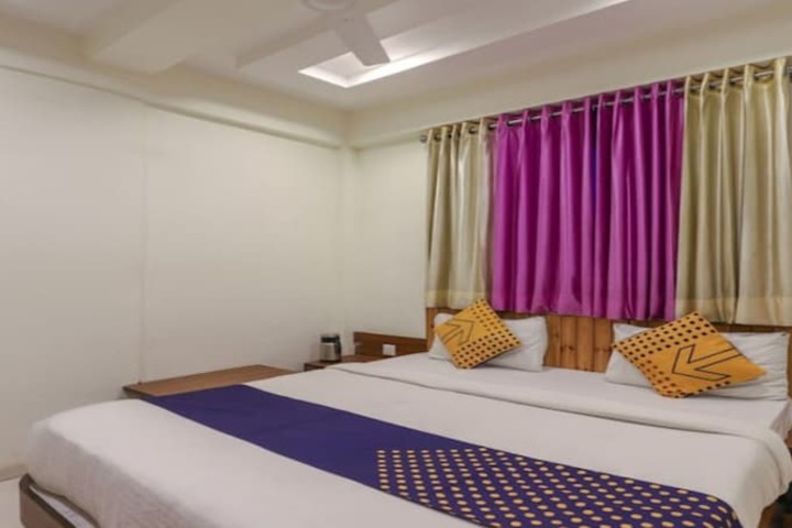 Room 18 of 26