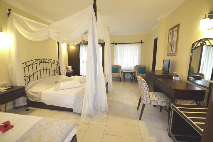 Room 20 of 68