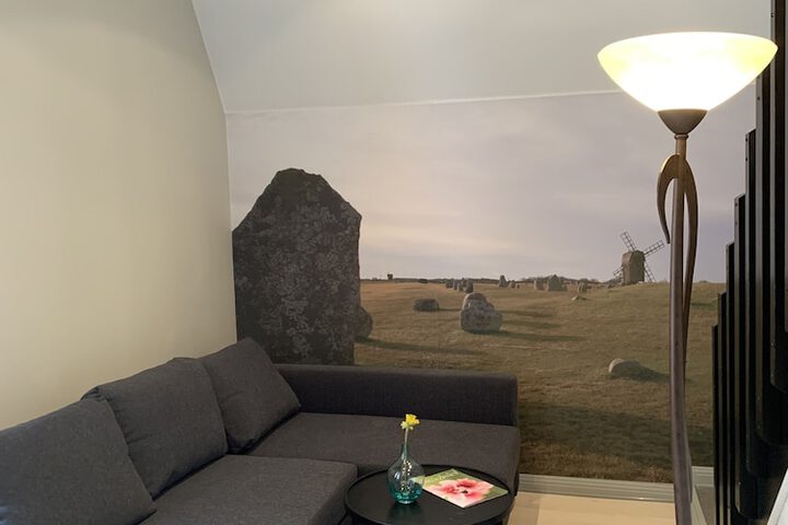 Room 16 of 27