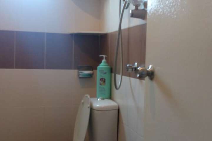 Clean Restrooms