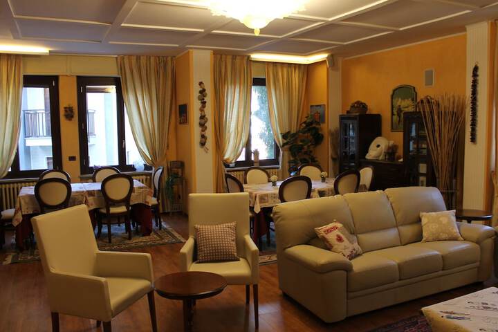 Hotel Interior 2 of 33