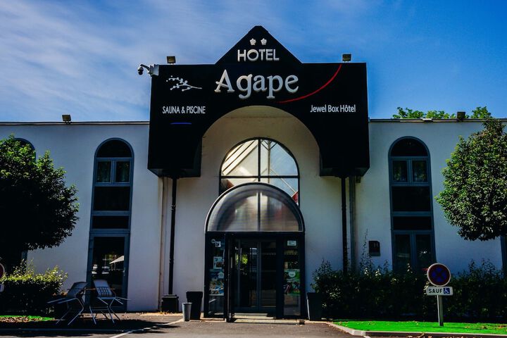 Agape Hotel