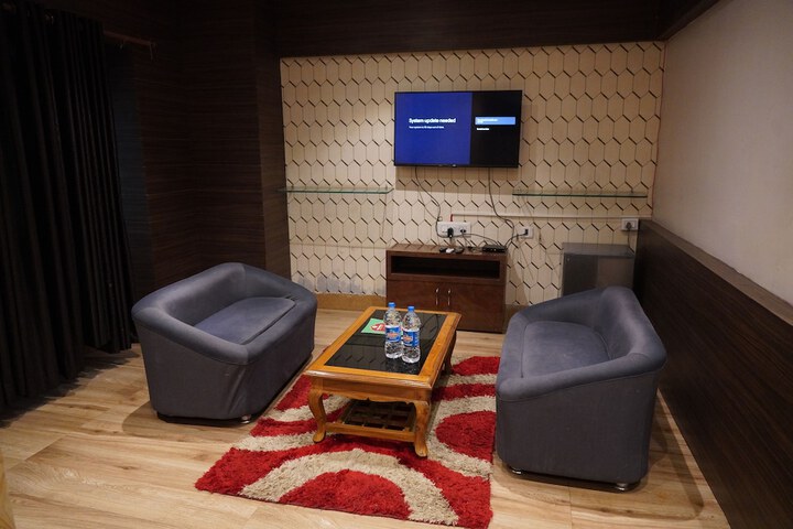 Room 17 of 20