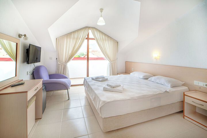 Room 20 of 48