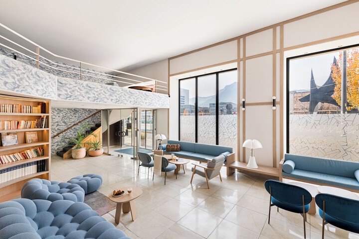 Lobby Entry