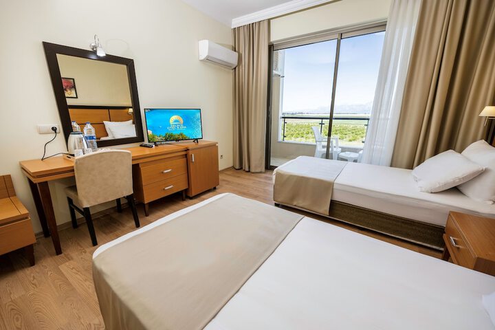 Room 15 of 51