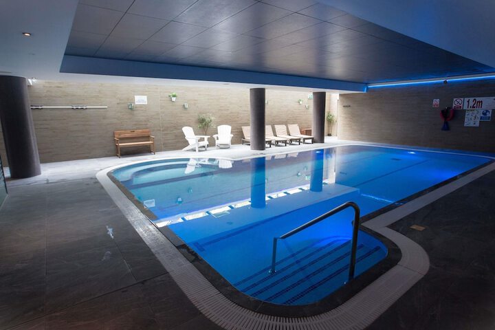Pool 47 of 131