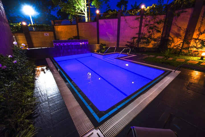 Pool 55 of 86