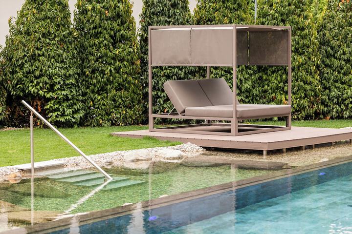 Pool 18 of 40