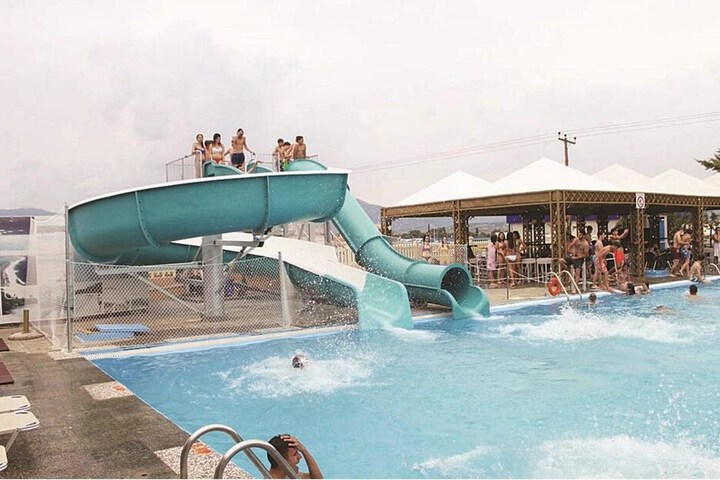 Pool 45 of 66