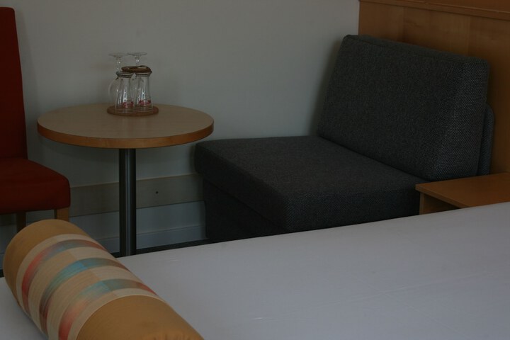 Room 35 of 60