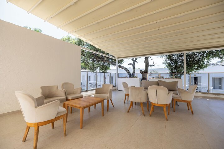 Terrace/Patio 35 of 45
