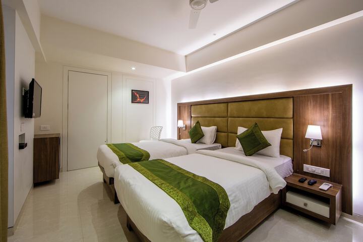 Room 7 of 29
