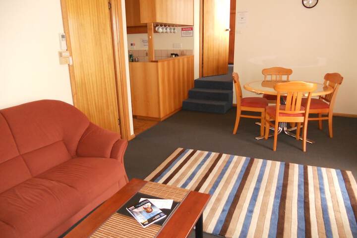 Room 21 of 35
