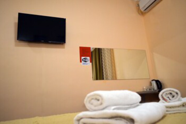 Room 16 of 20