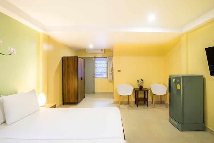 Room 9 of 45