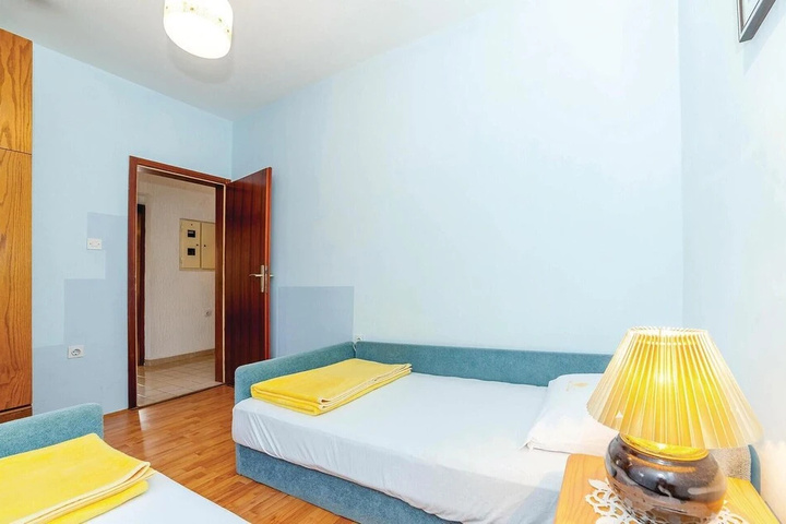 Amazing Home in Crikvenica With Wifi and 2 Bedrooms