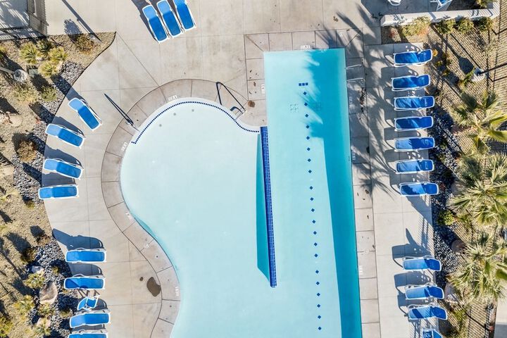 Pool 42 of 64