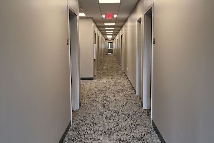 Ballroom/Hall 26 of 30