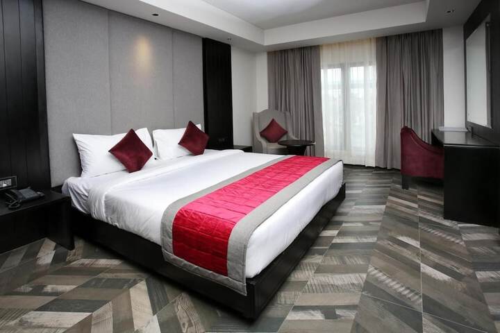 Room 21 of 43