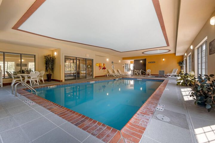 Pool 25 of 42