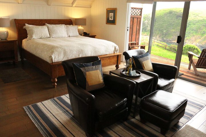 1 King Bed (13 of 14)