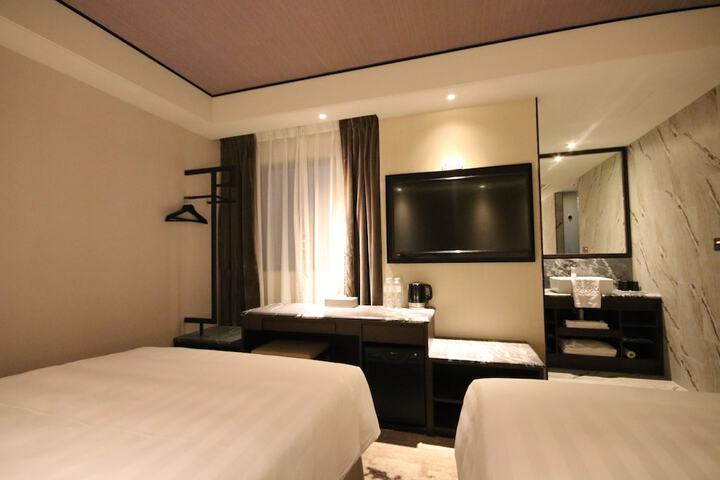 Room 22 of 58