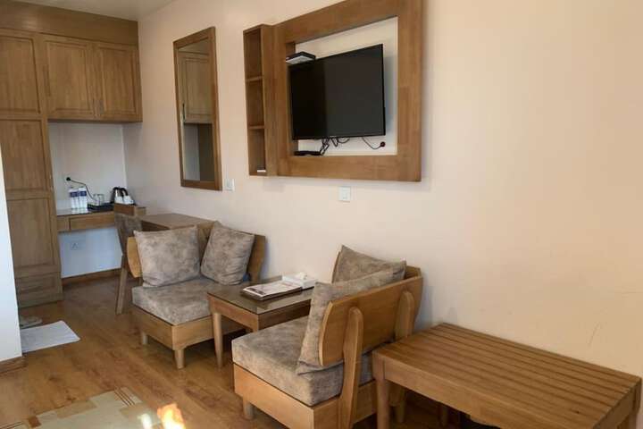 Room 15 of 52