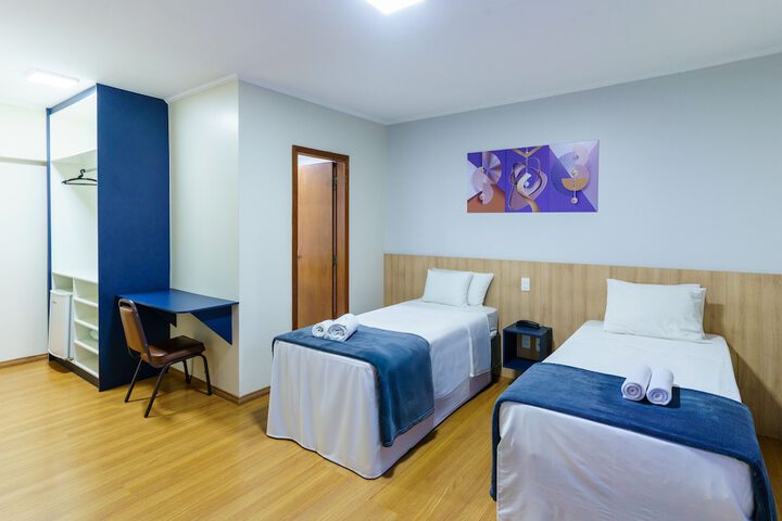 Room 26 of 61