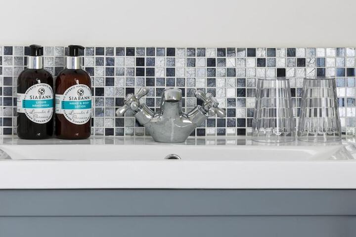 Bathroom Vanities