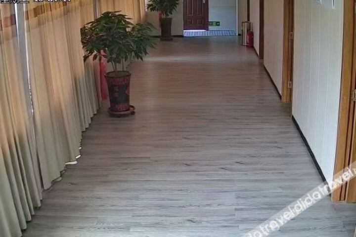 Hotel Interior 7 of 20