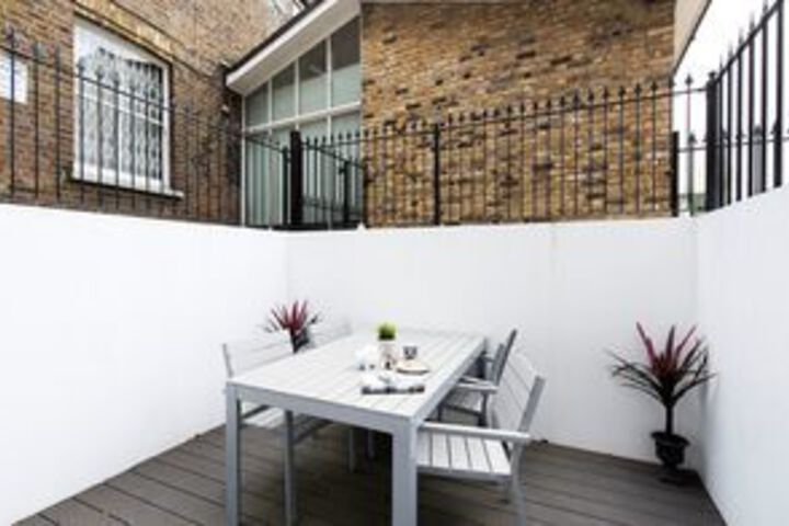 Terrace/Patio 32 of 32