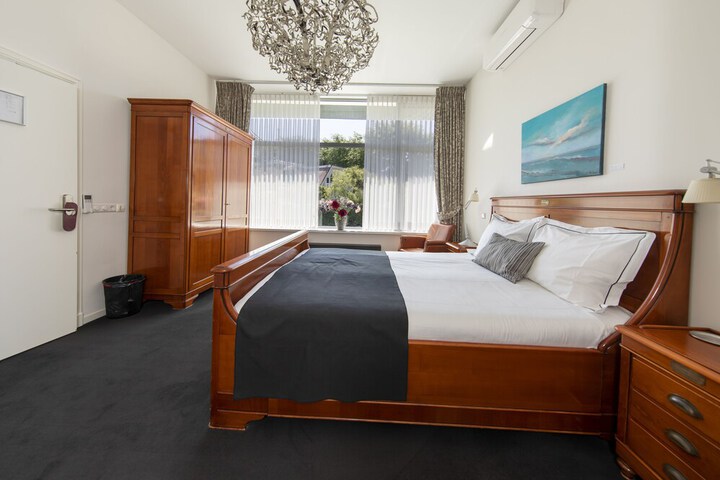 Room 14 of 71