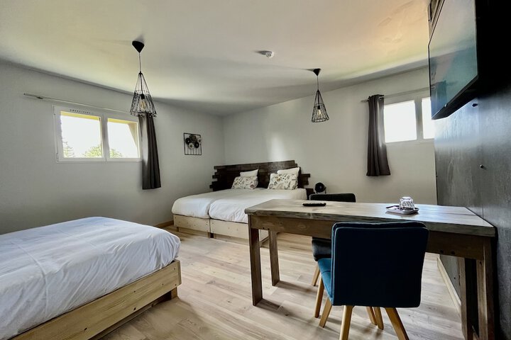 Room 46 of 97