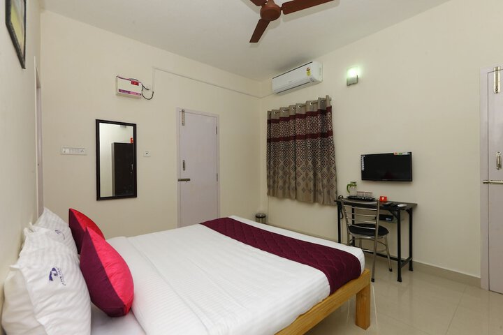 Room 18 of 25