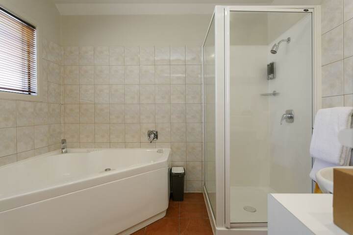 Room 40 of 62