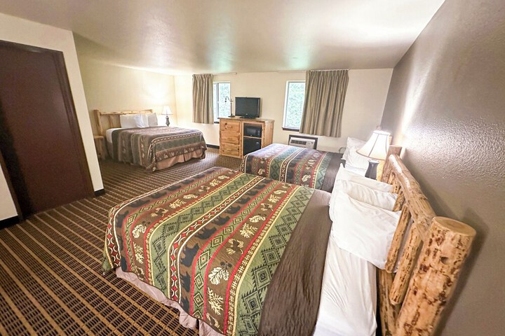 Room 5 of 45