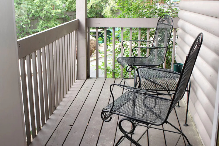 Terrace/Patio 4 of 10