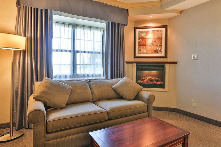 1 Queen Bed Sofa Bed Refrigerator WiFi Full Breakfast (11 of 31)