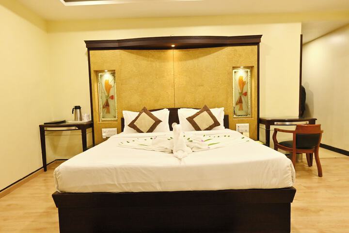 Room 17 of 61