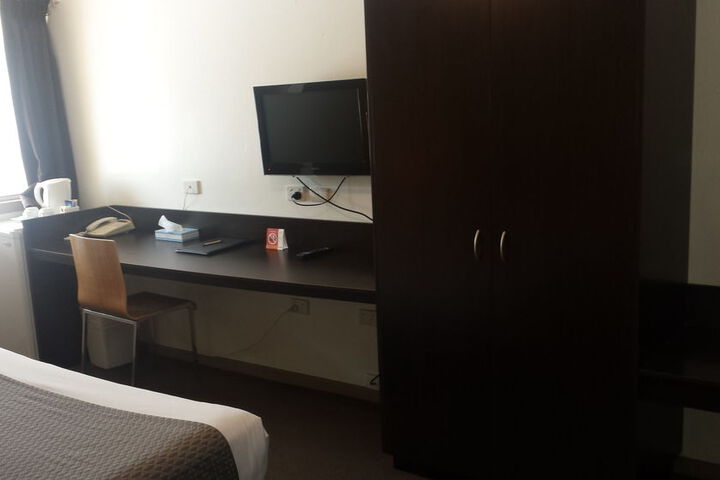 Room 22 of 56